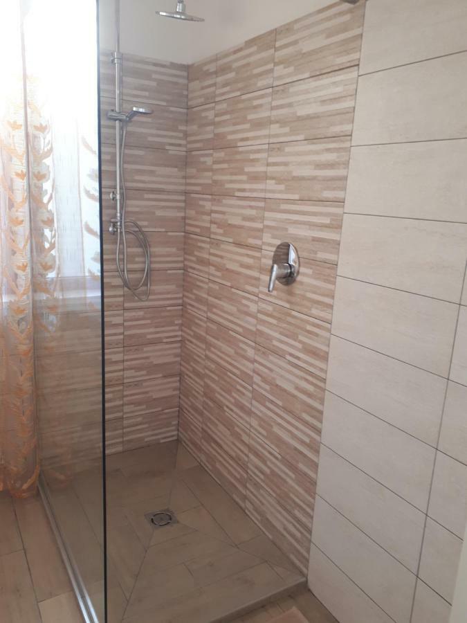 Hotel Casa Delle Orchidee à Alba  Extérieur photo